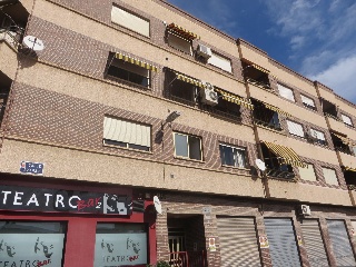 Piso en calle Azahar, Puente Tocinos