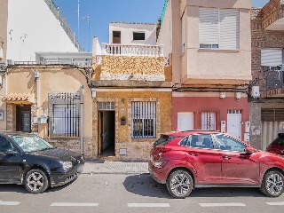 Casa adosada en C/ Francisco Jorquera