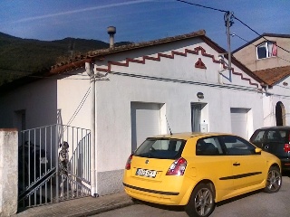 Chalet adosado en calle del Ángel, Les Planes d´Hostoles