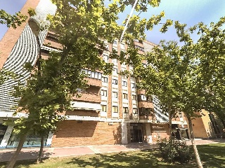 Plaza de garaje en Av Compromiso de Caspe, Zaragoza