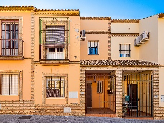 Vivienda en C/ Úbeda - Mairena del Alcor-