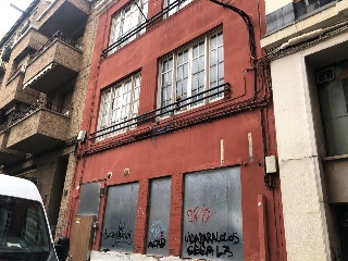 Edificio en C/ Riu Éssera, Lleida