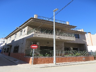 Casa adosada en calle Escuelas, Murcia