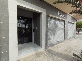 Plaza de garaje en C/ Profesor Enrique Tierno Galván, Elche (Alicante)