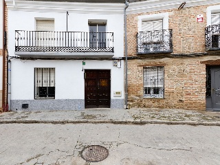 Vivienda adosada en C/ Alejandro Peris Barrio