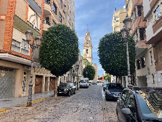 Casa con garaje en el centro