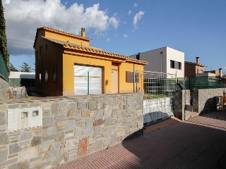 Chalet en C/ Dr. Josep Muste Oller, Santa Maria de Palautordera (Barcelona)