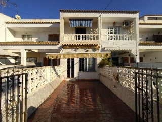 Bungalow en C/ Parodi Hermanos - Torrevieja -