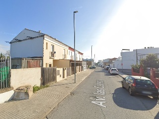 Vivienda en construcción detenida en Lebrija - Sevilla -