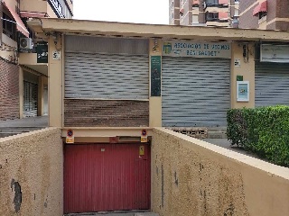 Local comercial en C/ Sacerdote Isidro Albert - Alicante -