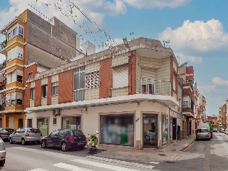 Piso en C/ Pintor Teodoro Andreu, Alzira (Valencia)