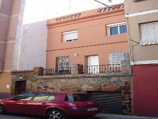 Vivienda en C/ Amadeo Vives - Badalona -