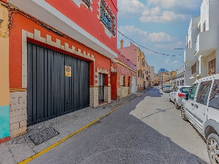 Casa en C/ Velázquez, La Línea de la Concepción (Cádiz)