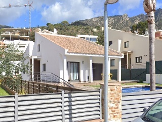 Chalet aislado en Av mas Bohera