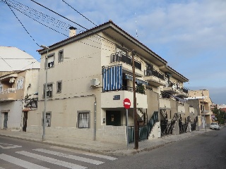 Casa adosada en C/ Escuelas