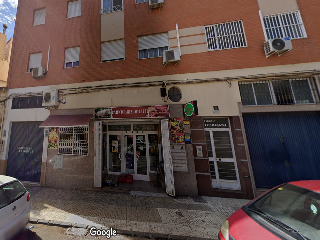 Piso con local en C/ Buenavista, Nº 12 - Almería -