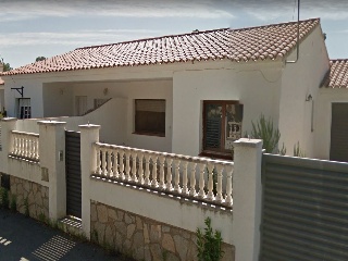 Casa adosada en C/ del Llobregat, Mont-roig del Camp (Tarragona)