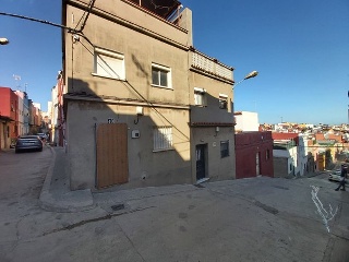 Chalet Adosado situado en 	Algeciras