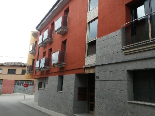 Piso y plaza de garaje en Olost Barcelona