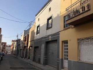 Chalet Adosado situado en 	Terrassa