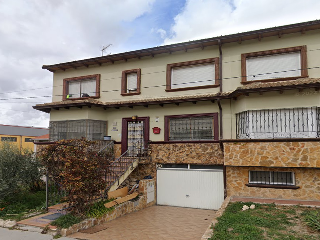 Casa adosada en Barajas del Melo - Cuenca -