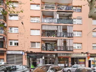 Vivienda en C/ Monturiol 