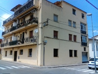 Plaza de garaje en Porqueres (Girona)