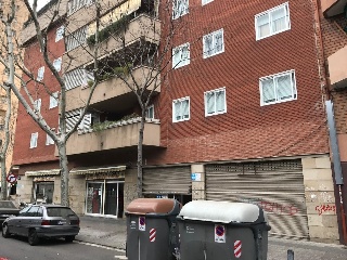 Local comercial en Av Marqués de Montroig  - Badalona -