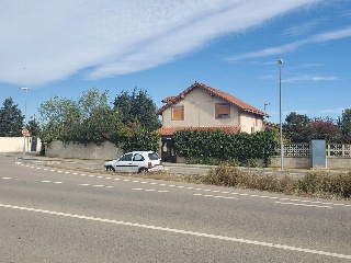 Chalet en C/ María Moliner, San Mateo de Gállego (Zaragoza)