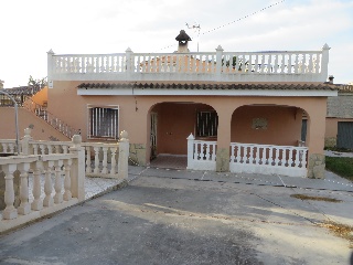 Casa en Cañada Garrofera, Vilamarxant (Valencia)