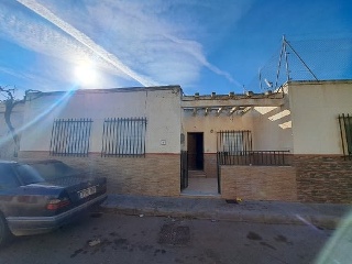 Vivienda adosada en C/ Virgen María