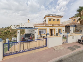 Chalet independiente en C/ Jaén de Calahonda - Mijas -