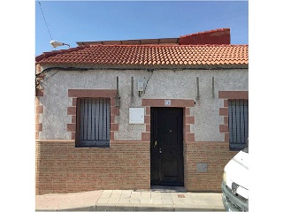 Casa adosada en C/Cristobal Colón, Puertollano (Ciudad Real)