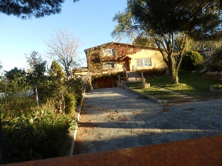 Chalet Independiente en C/ Fresno, Algete (Madrid)