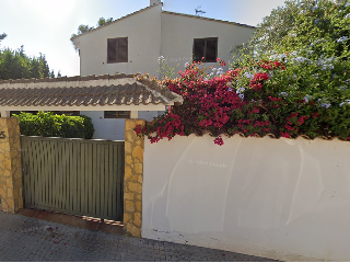 Chalet aislado en C/Fco. Tomás y Valiente, Eliana (l´) (Valencia)