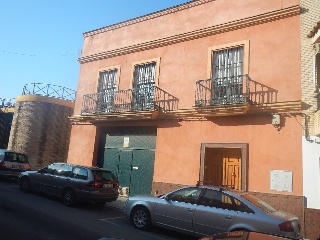 Casa en C/Granada, Mairena del Aljarafe (Sevilla)