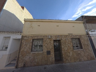 Casa adosada en C/ Saboredo, Sabadell (Barcelona)