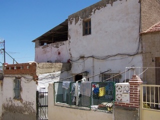 Casa adosada con patio en C/ Párroco José Palomares, Cartagena (Murcia)