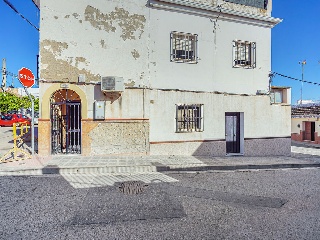 Chalet en Cañada Rosal (Sevilla)