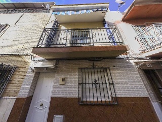 Casa adosada en C/ Comprensión - Sevilla -