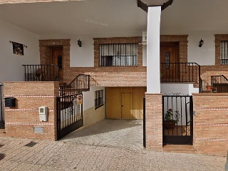 Casa adosada en Mengíbar - Jaén -