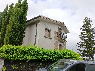 Casa en Cizur (Navarra)