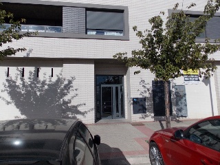 Local comercial en C/ San Ignacio de Loyola - Logroño -