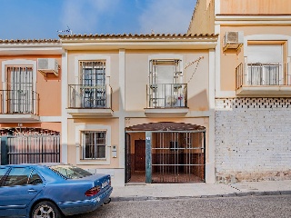 Vivienda unifamiliar en C/ Clara Campoamor - Guillena - Sevilla