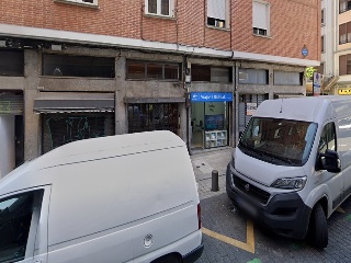 Locales comerciales en C/ Iparraguirre - Bilbao -