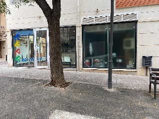 Local comercial en C/ Barceloneta - Reus - Tarragona