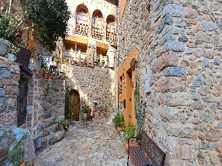 Casa adosada en Osor - Girona -