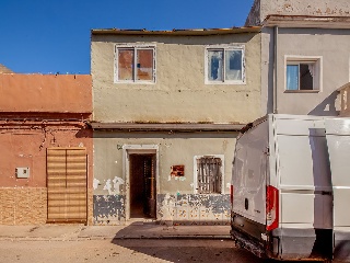 Casa adosada en C/ 1 de Mayo - Carlet - Valencia