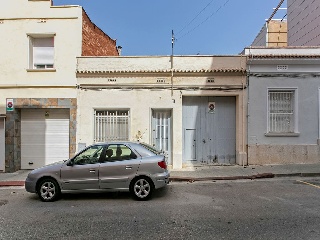 Casa adosada en C/ Daniel Molina - Sabadell -