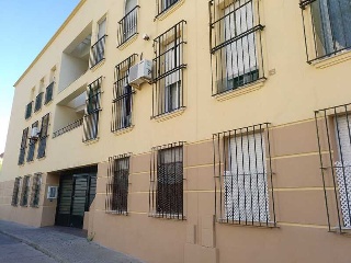 Calle Leones Edificio Albariza 13  1 -1 G03